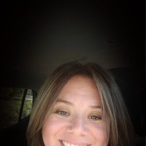 Meet your Posher, Liz